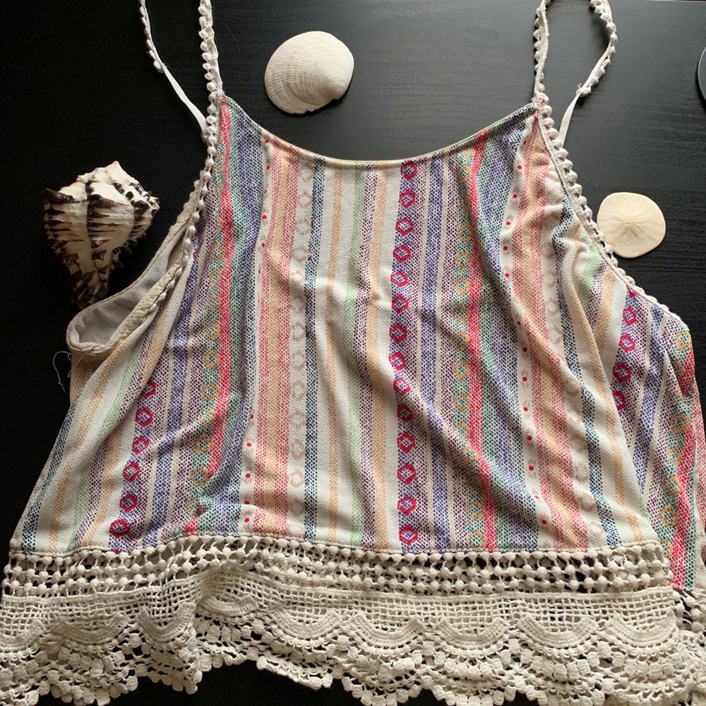 Colorful Soft Tank Top With Cool Thread Designs